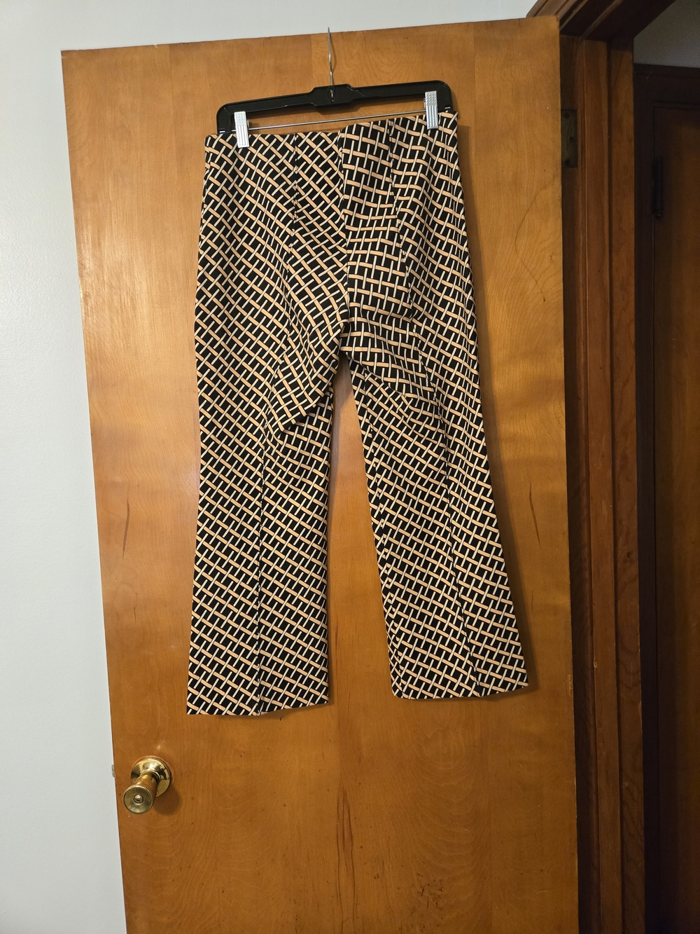 Maeve Anthropologie Margot Kick Flare Cropped Pants Black Gold & White Size M - Picture 2 of 5